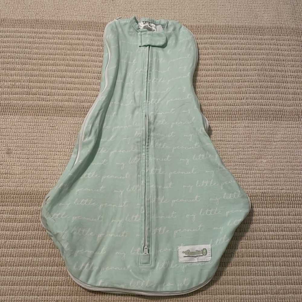 NWOT Grow With Me 5 Stage Swaddle